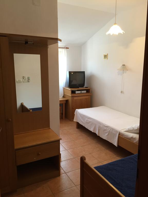 krevet i doručak Vera 3*